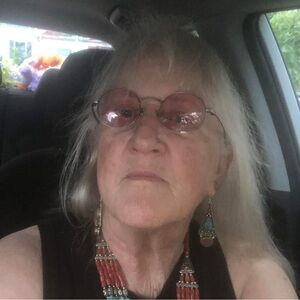 Meet your Posher, Michele